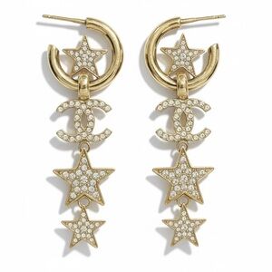Chanel
2023 Strass CC Star Drop Earrings
